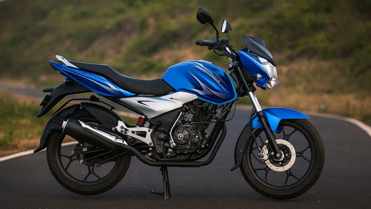 Bajaj Discover 125 side view with LED DRL